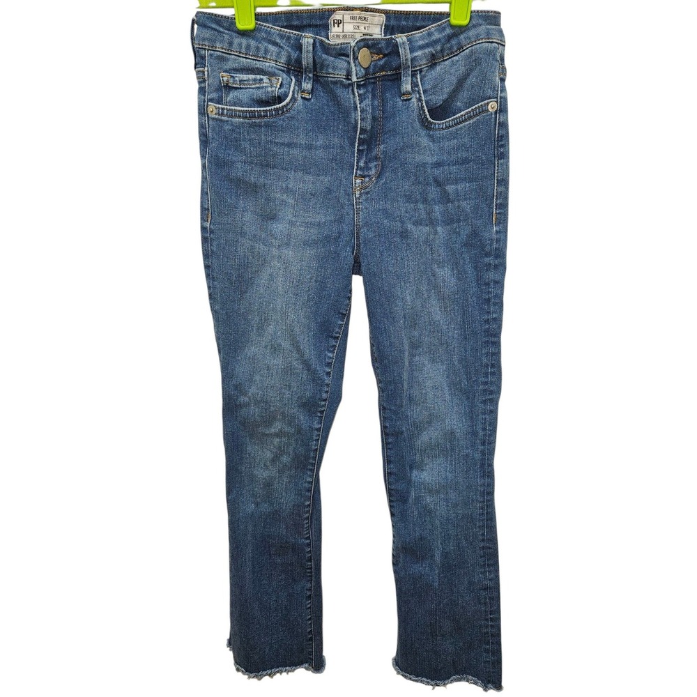 Free People Jeans High Rise Cropped Frayed Hem Denim Blue Wash‎ Women's W27
